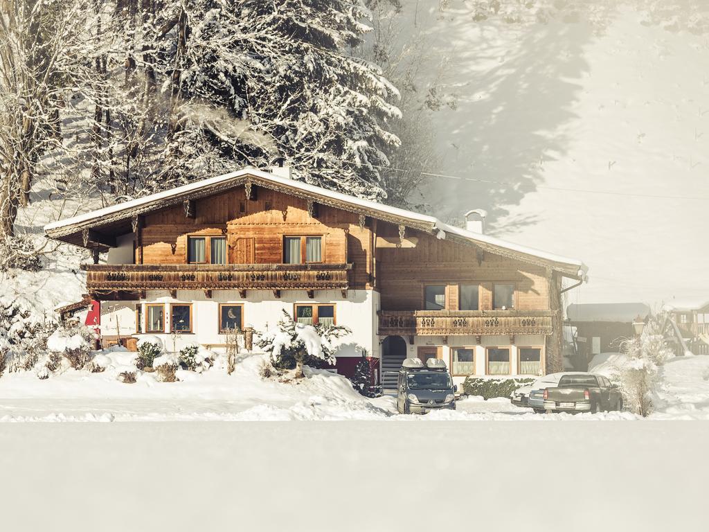 Ferienwohnung Martin Zellberg エクステリア 写真